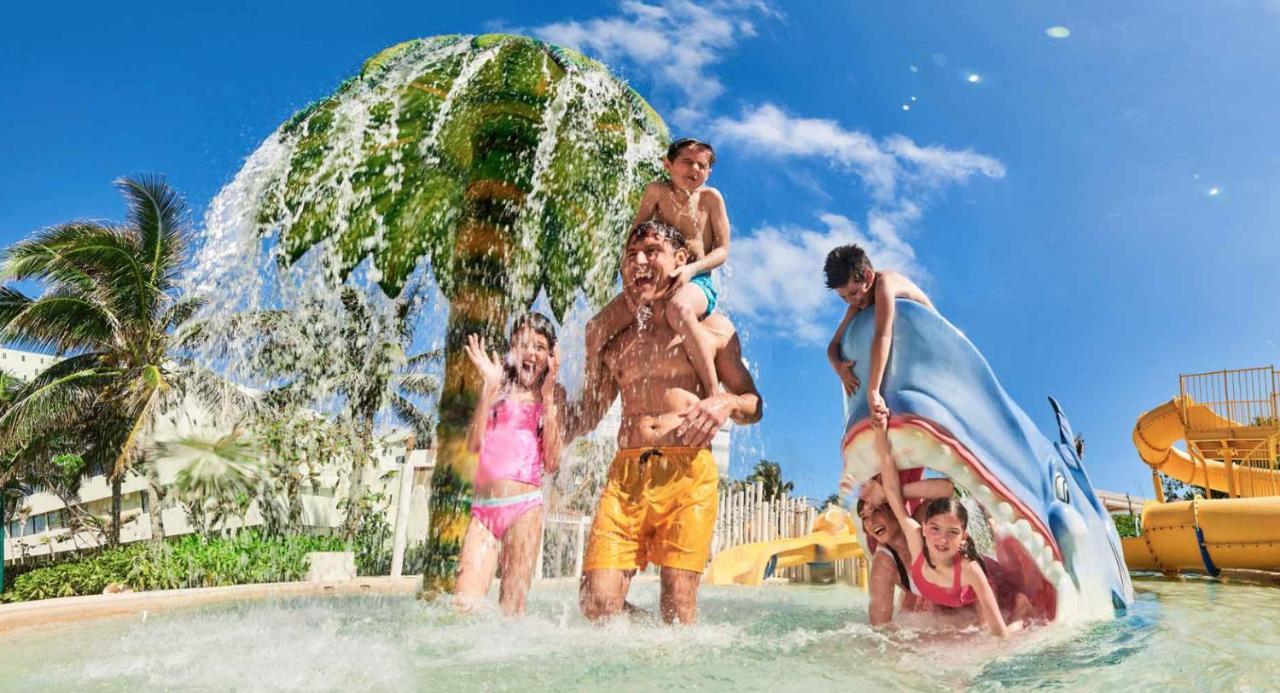 Beachfront Getaway Condo Cancún Eksteriør billede
